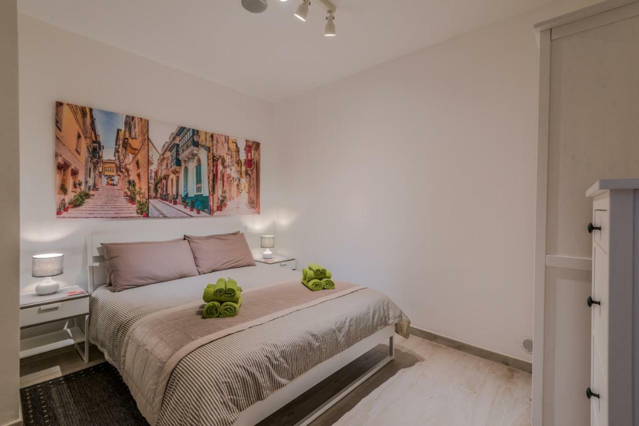 Valletta Spacious Duplex - St.Paul'S Apartments Екстер'єр фото
