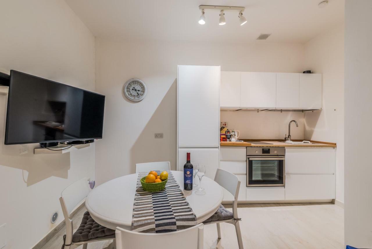 Valletta Spacious Duplex - St.Paul'S Apartments Екстер'єр фото